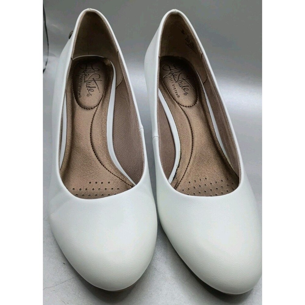 LifeStride Parigi Women's Pumps White Size Soft System Heels MSRP 59.99